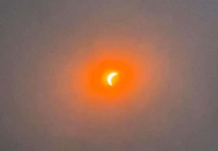 Eclipse in Milton